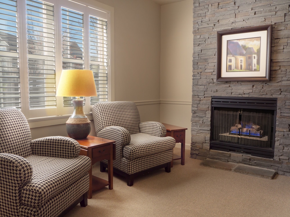 Wine Country Inn 34/43