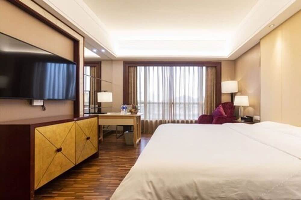 Wellton International Hotel 10/50