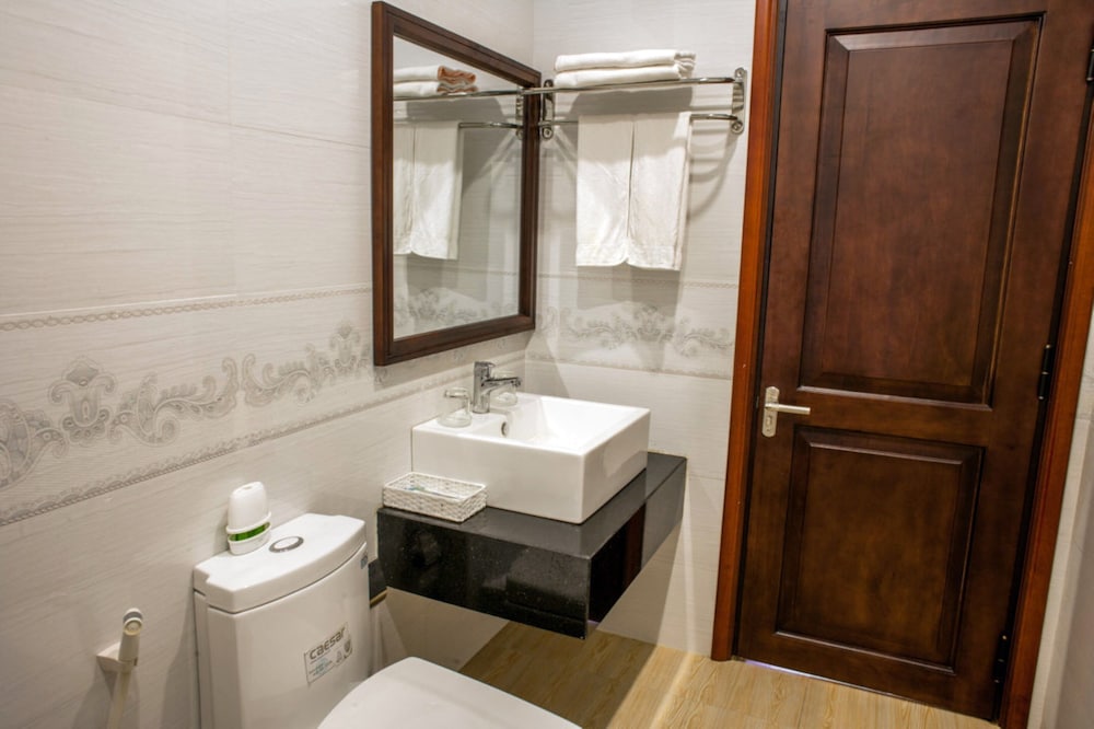 Trieu Khang Hotel 45/48