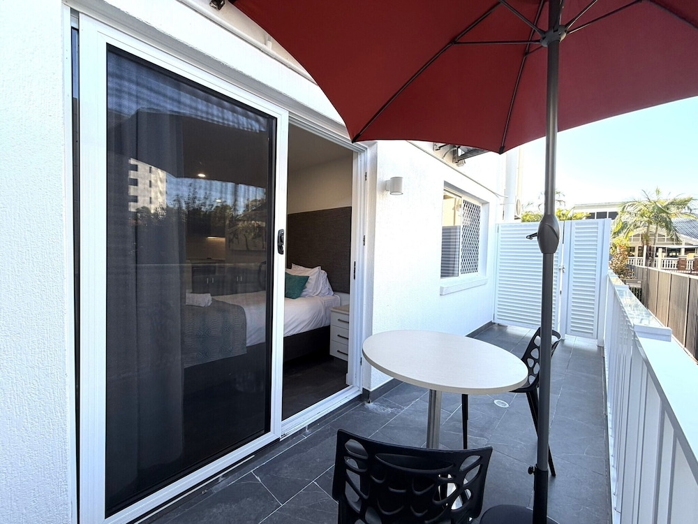 Southport Motel & Apartments 41/71