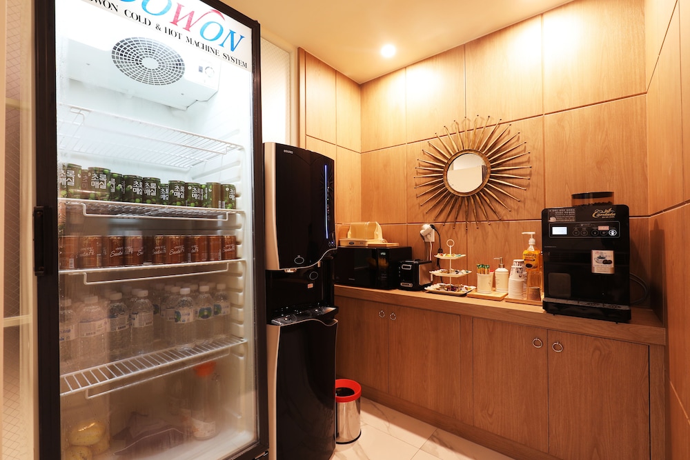Sm Boutique Hotel 25/50