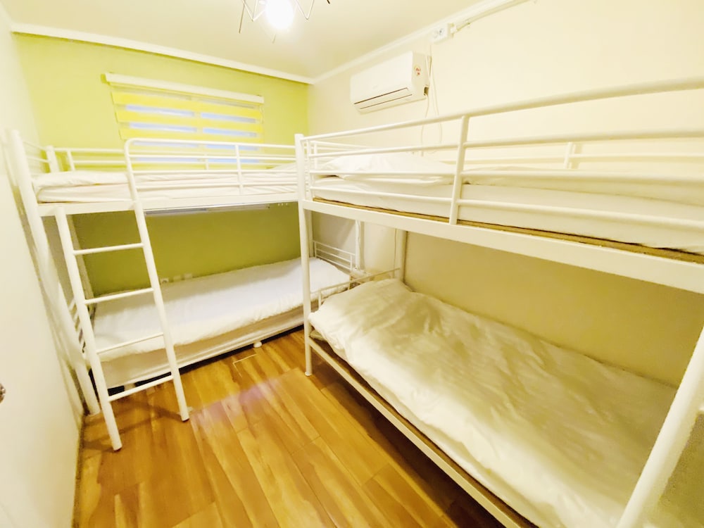 Aroha Guest House 44/67