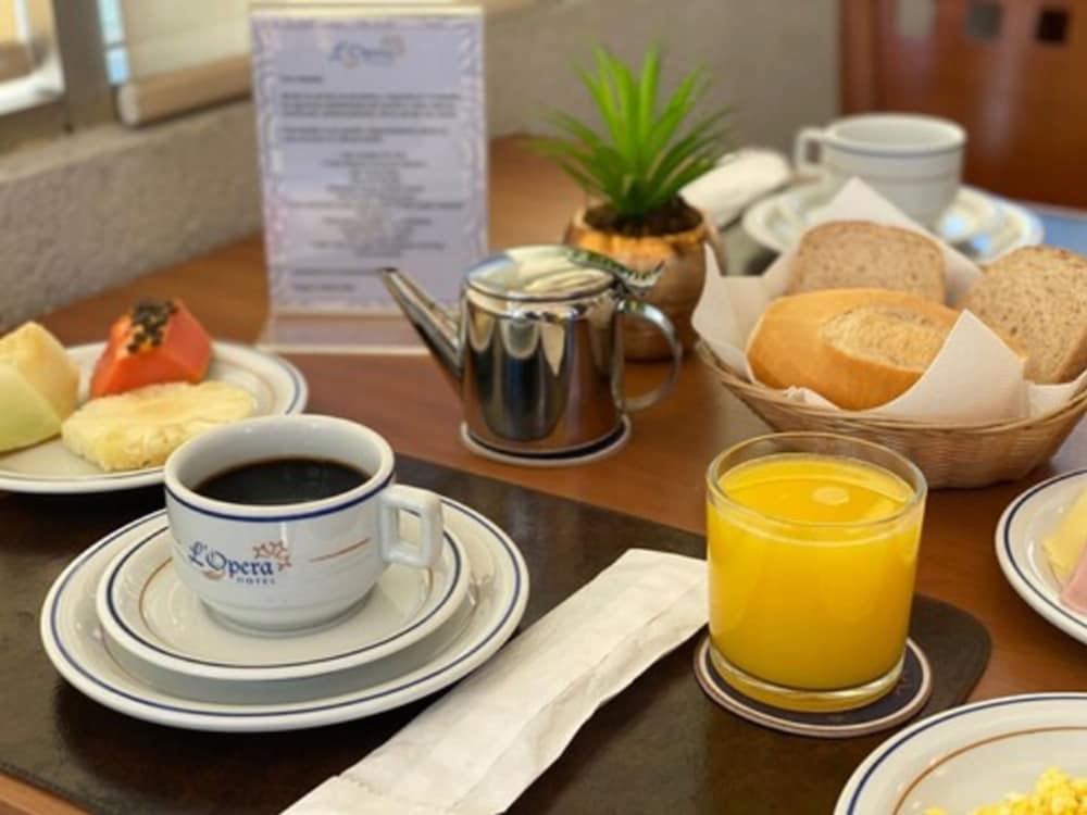 L'opera Hotel 21/28