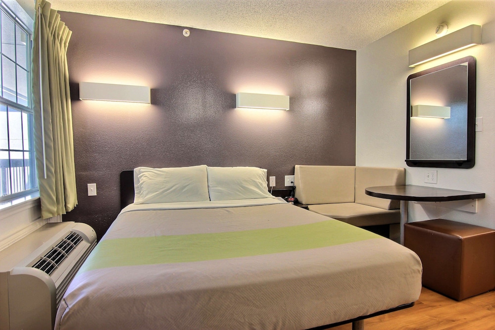 Studio 6 Extended Stay - Austin, TX - Northwest 24/49