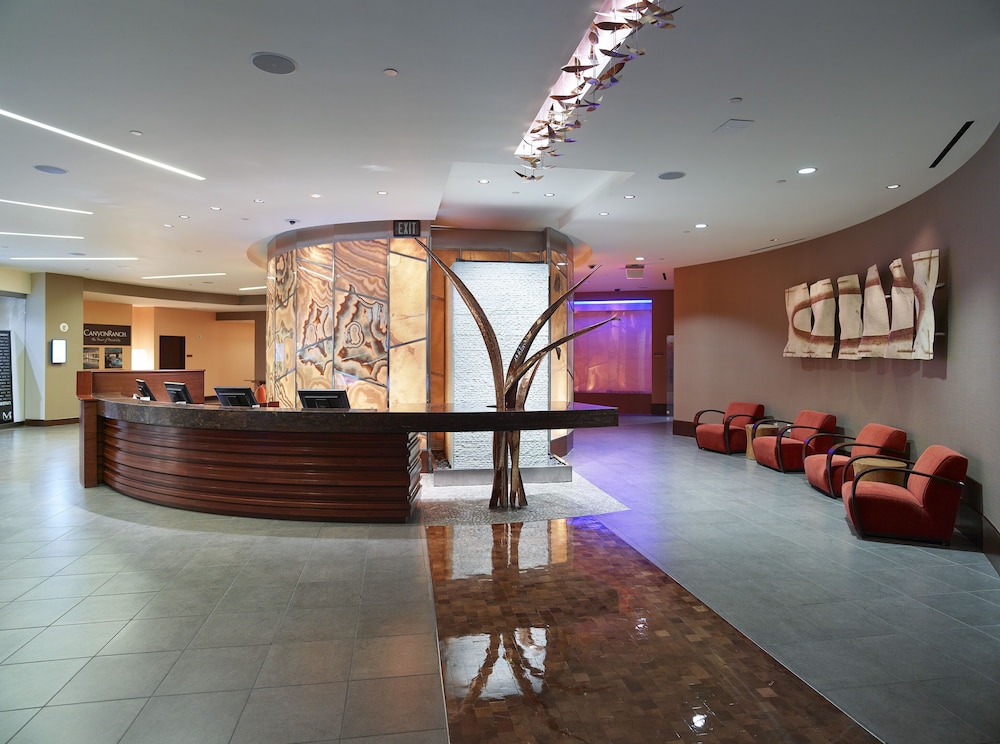 The Venetian Prestige Club Lounge 10/66