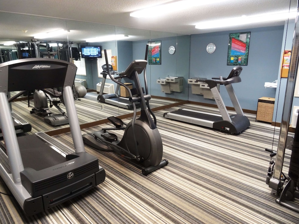 Sonesta Simply Suites Boston Braintree 18/30