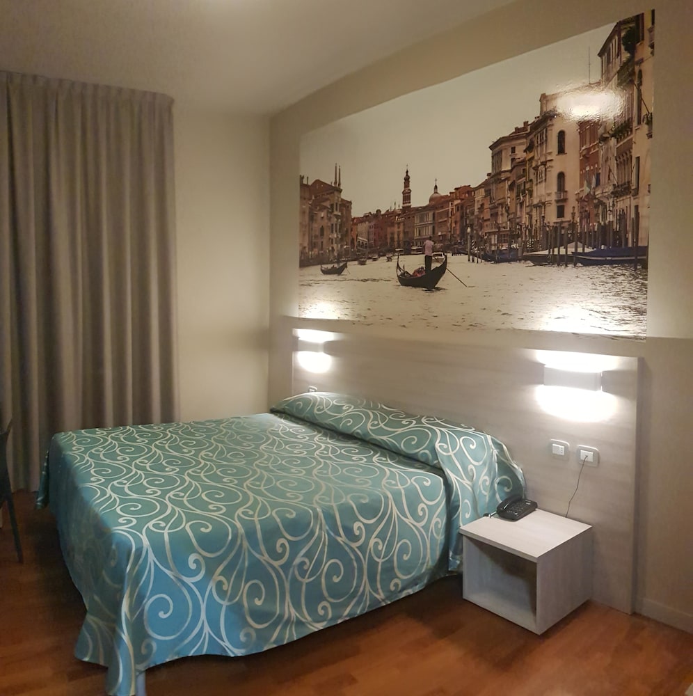 Hotel Altieri 21/55