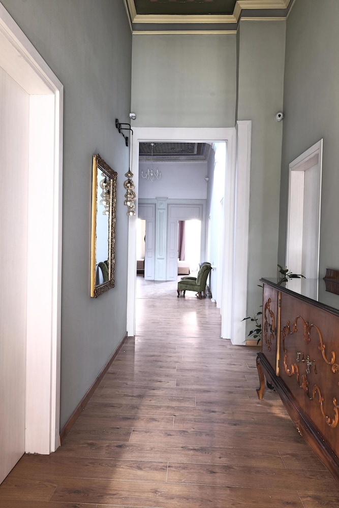 Agora Residence 34/50