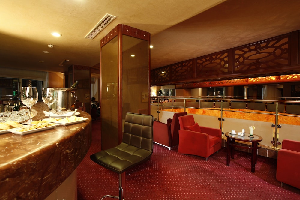 Tunis Grand Hotel 34/50