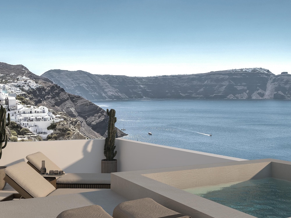 Andronis Luxury Suites 76/78