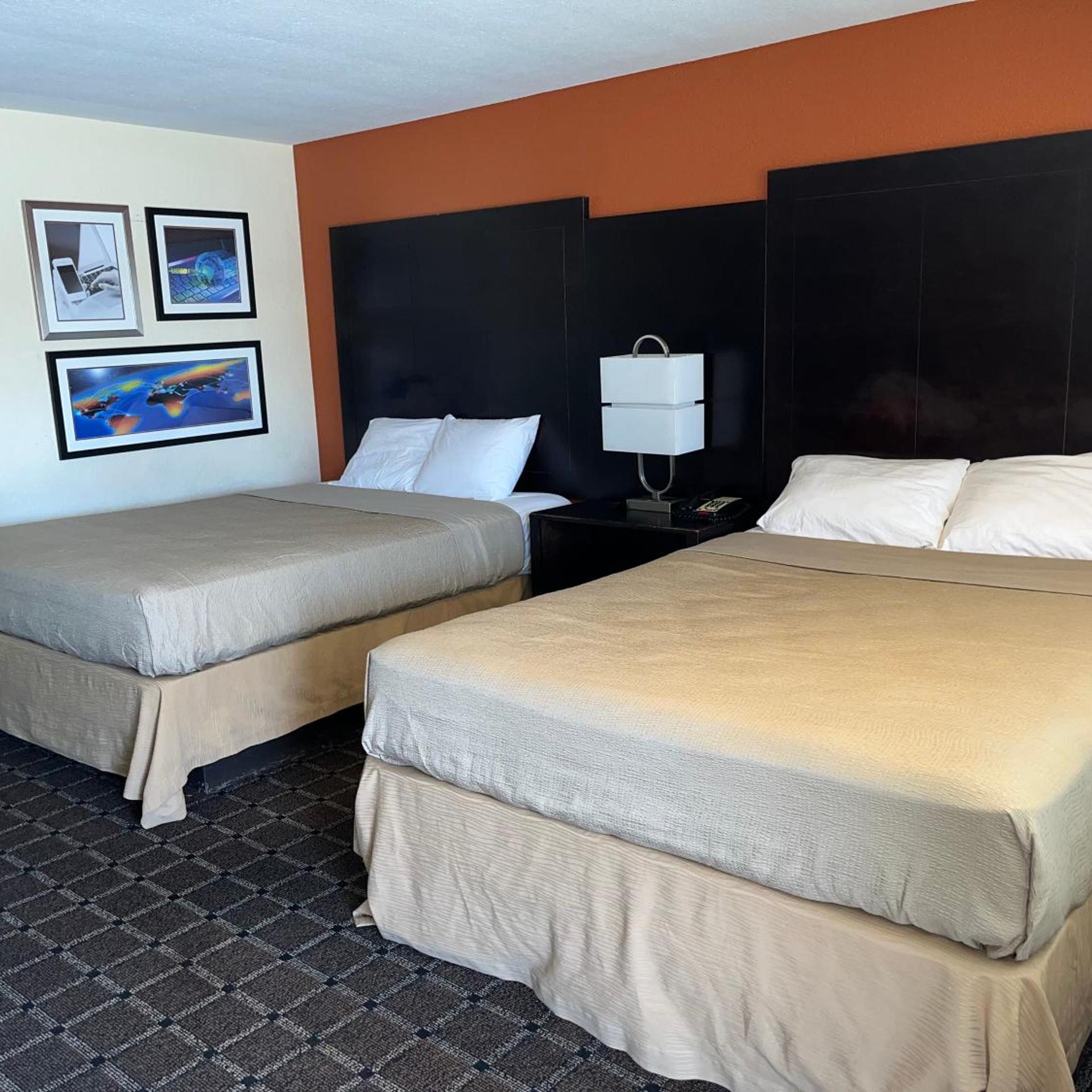Oregon Trail Inn and Suites 17/50