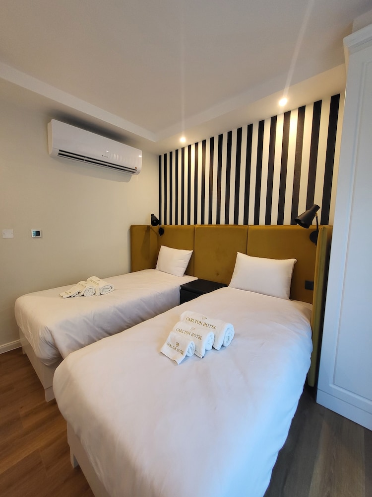 ROOM, DOUBLE OR TWIN BED, SEA VIEW