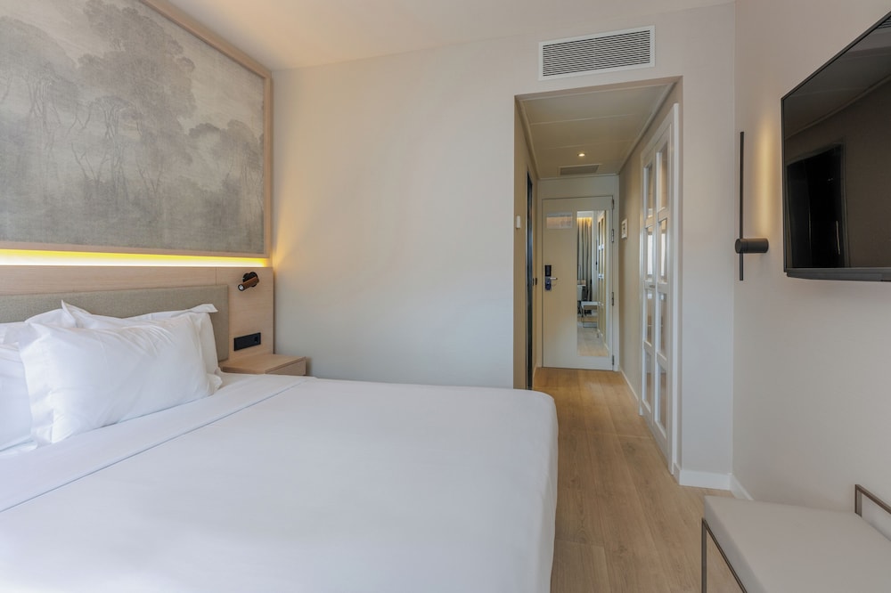 COMFORT, DOUBLE BED