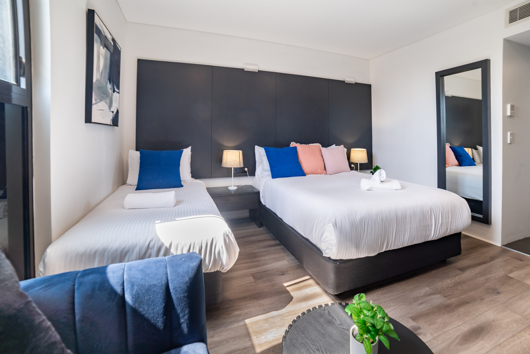Bankstown Motel 10 Greenacre 52/89