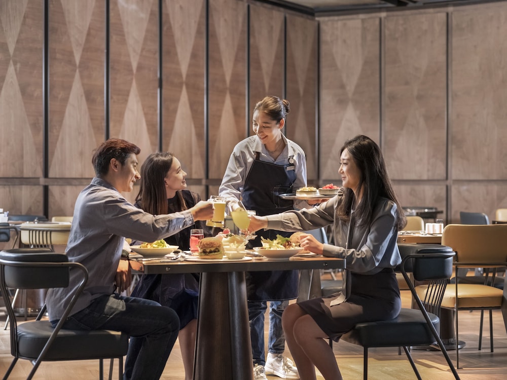Four Points by Sheraton Urumqi 38/43