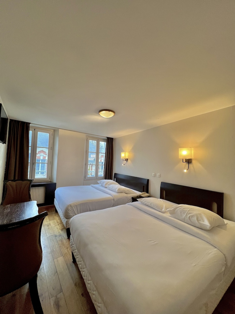 HOTEL BELLE FONTAINEBLEAU 18/56