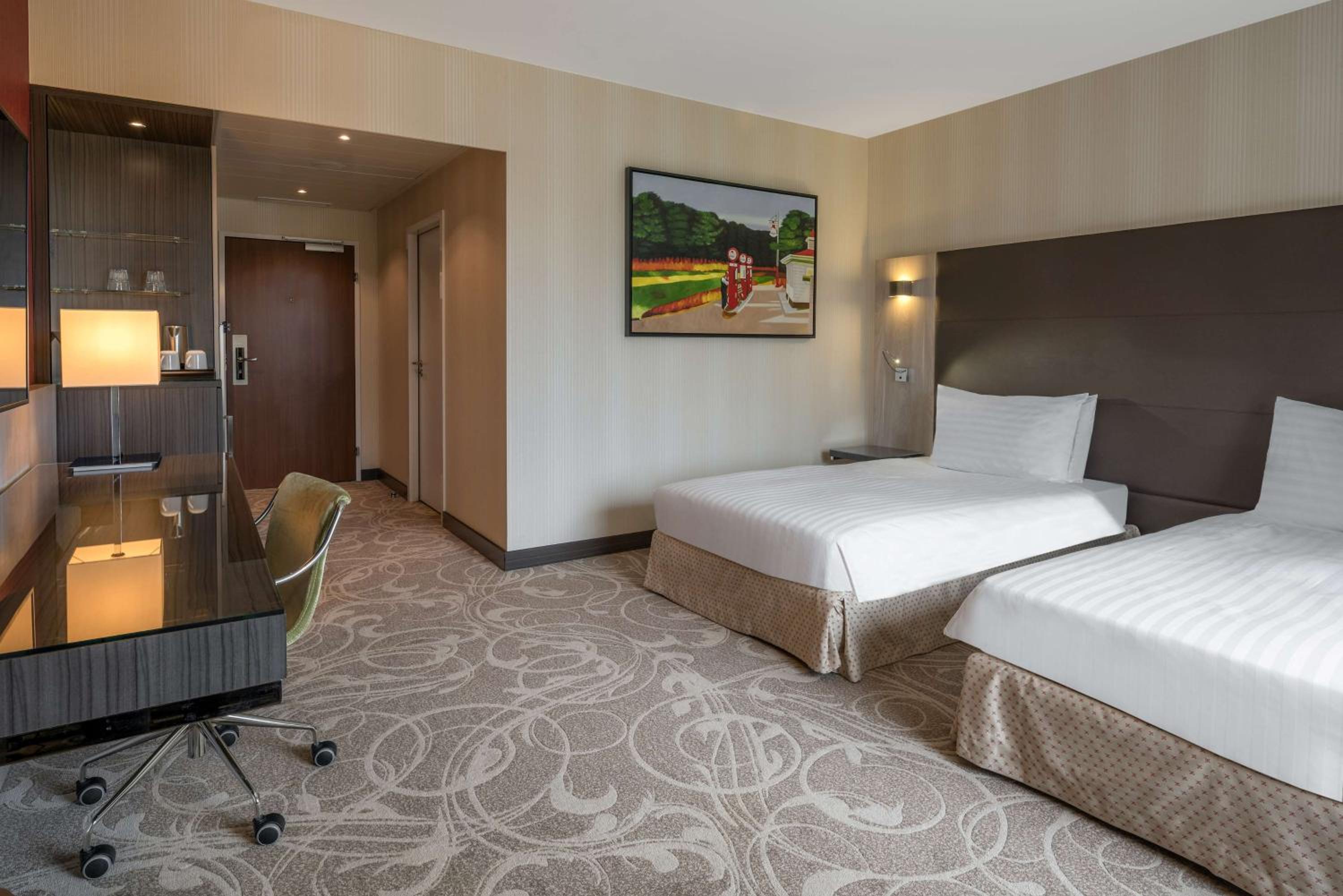 Deluxe, Family, Single Bed