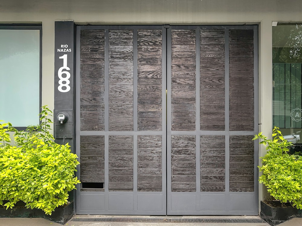 Armonik Suites 4/66