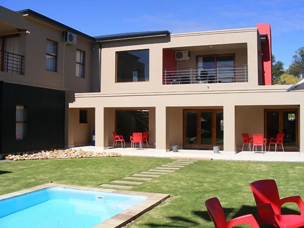Karoo Sun Boutique Guest House 1/46
