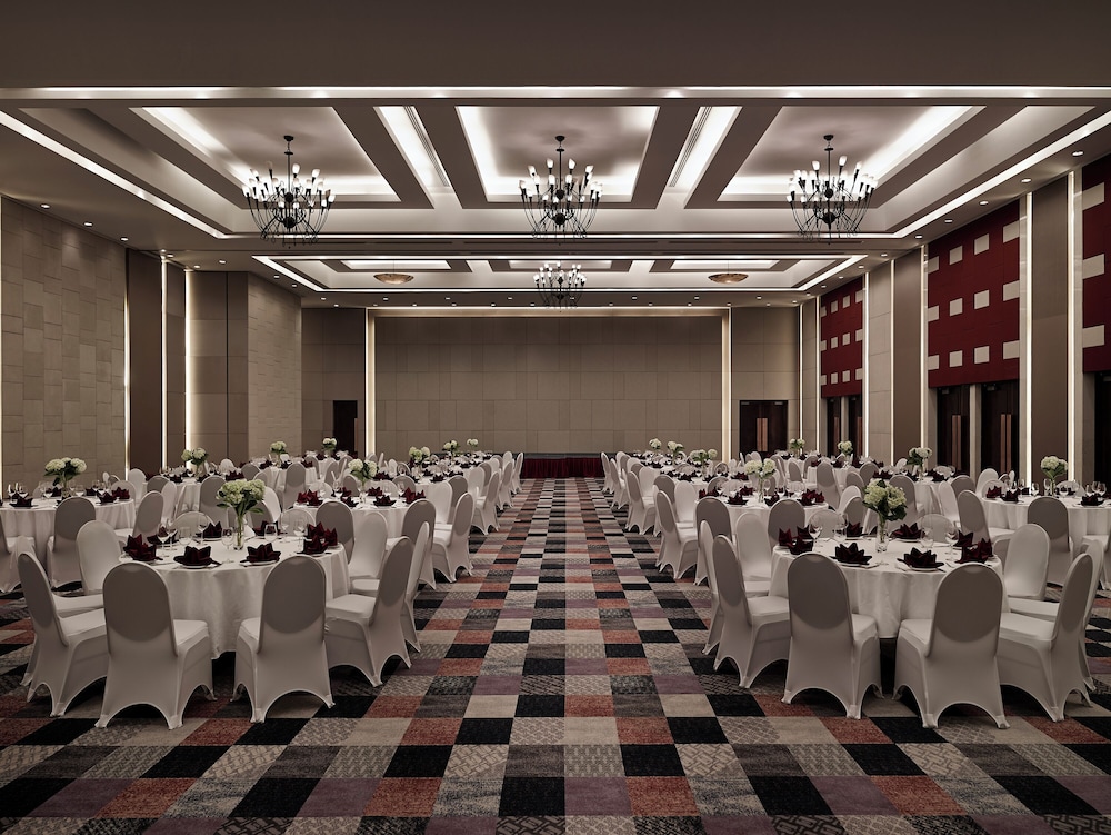 Pullman Hanoi Hotel 61/69