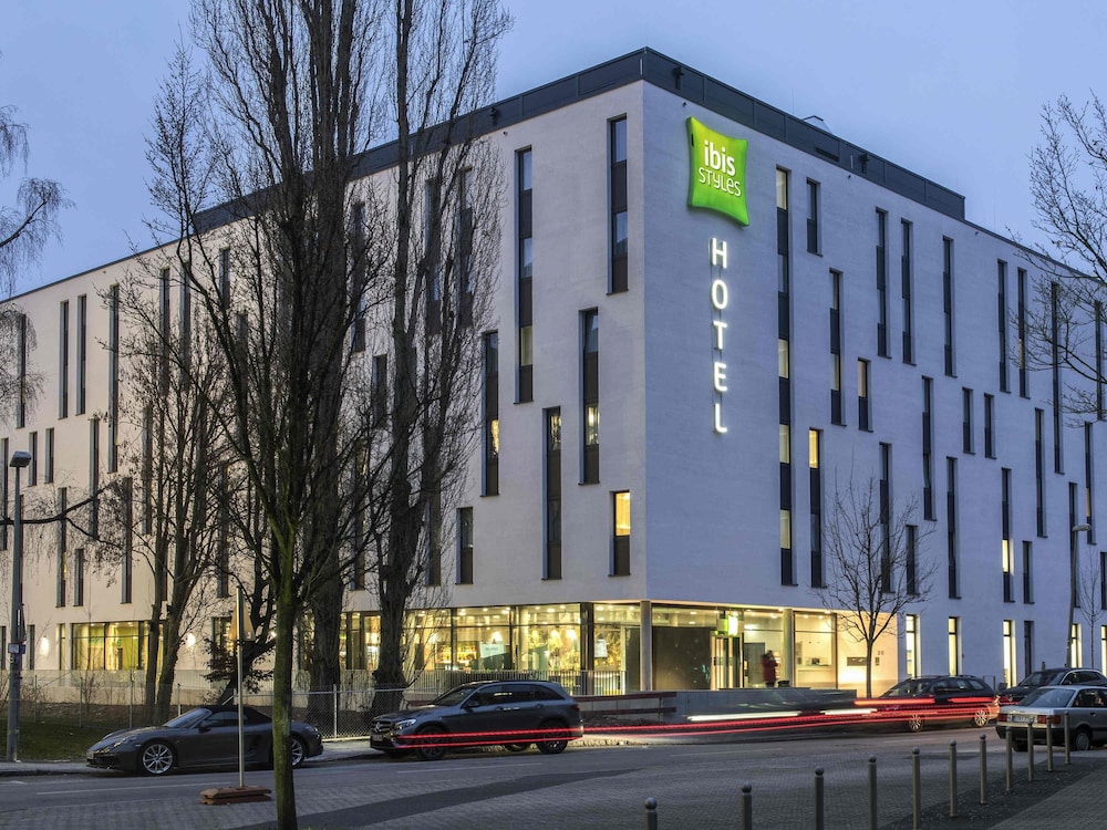 Ibis Styles Stuttgart Vaihingen 64/68