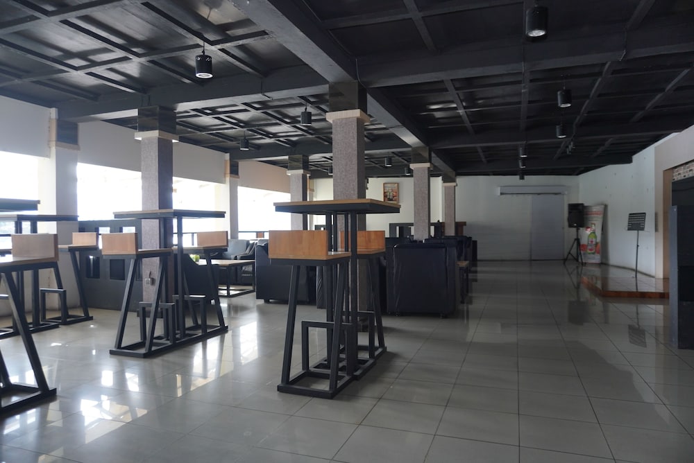 Siantar Hotel Parapat 28/44