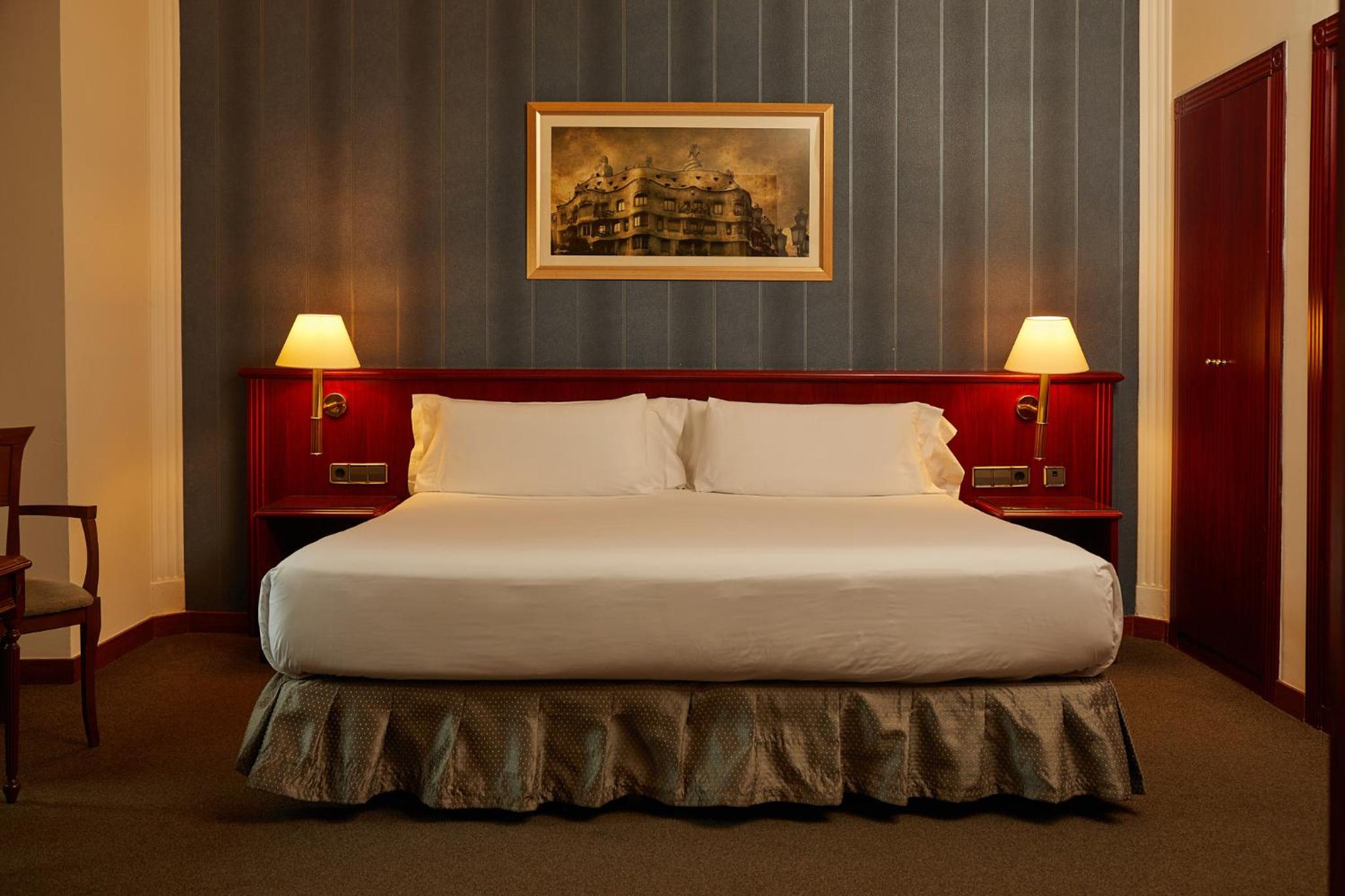 Room, Double Bed
