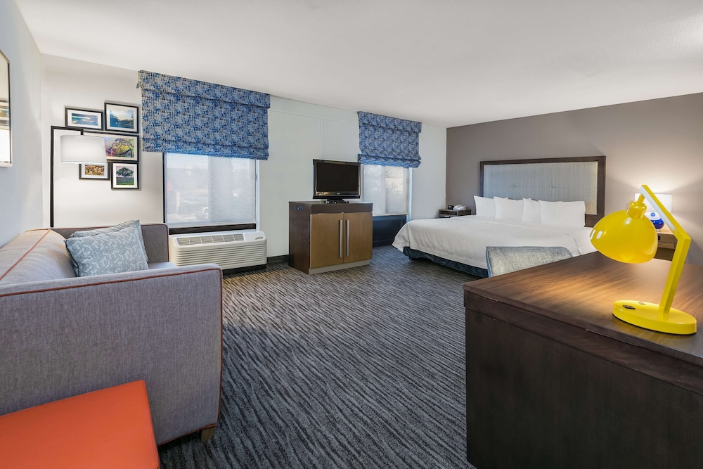 Hampton Inn Suites San Marcos 29/44