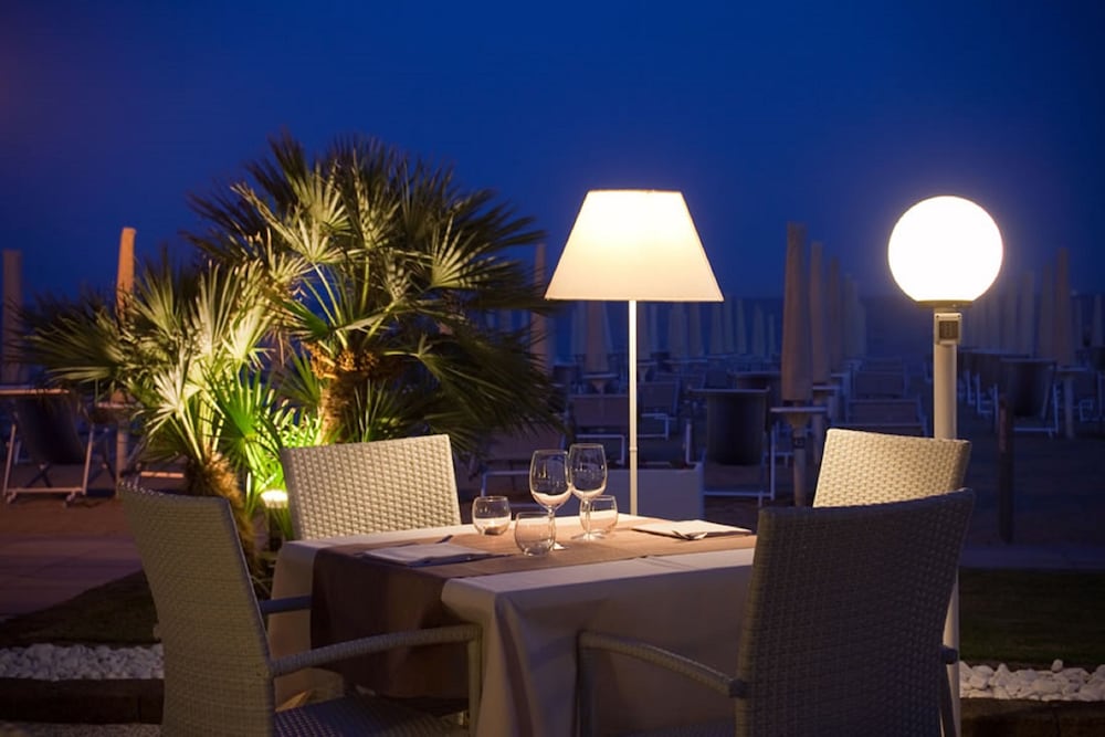 HOTEL PARIOLI 20/42