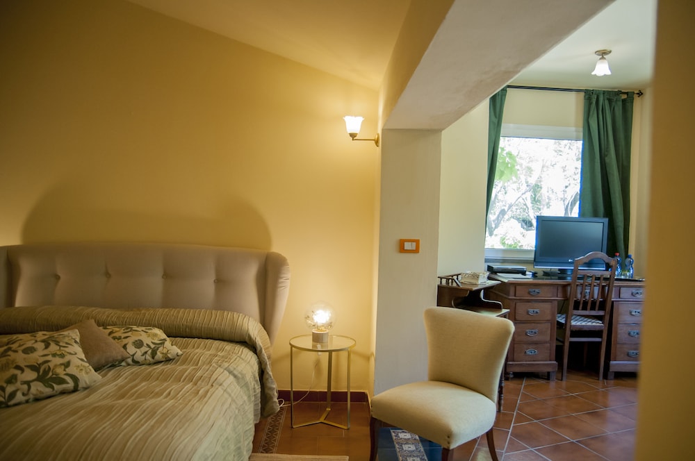La Villa 12/50