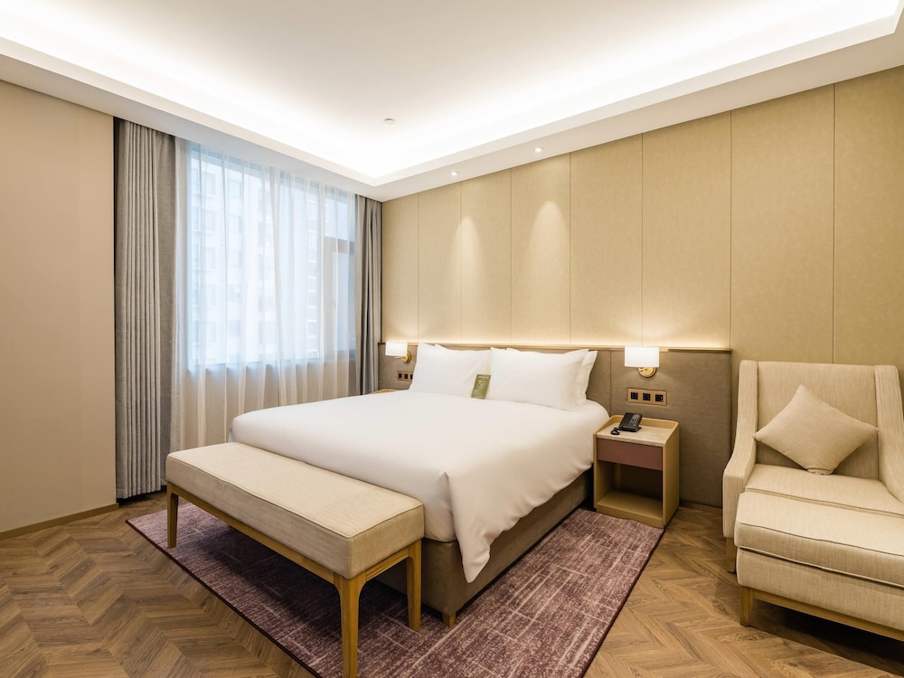 Mercure Changzhou Jintan 16/34