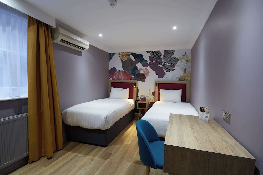 غرفة قياسية بسريرين منفصلين، Comfort Inn Victoria 6/10