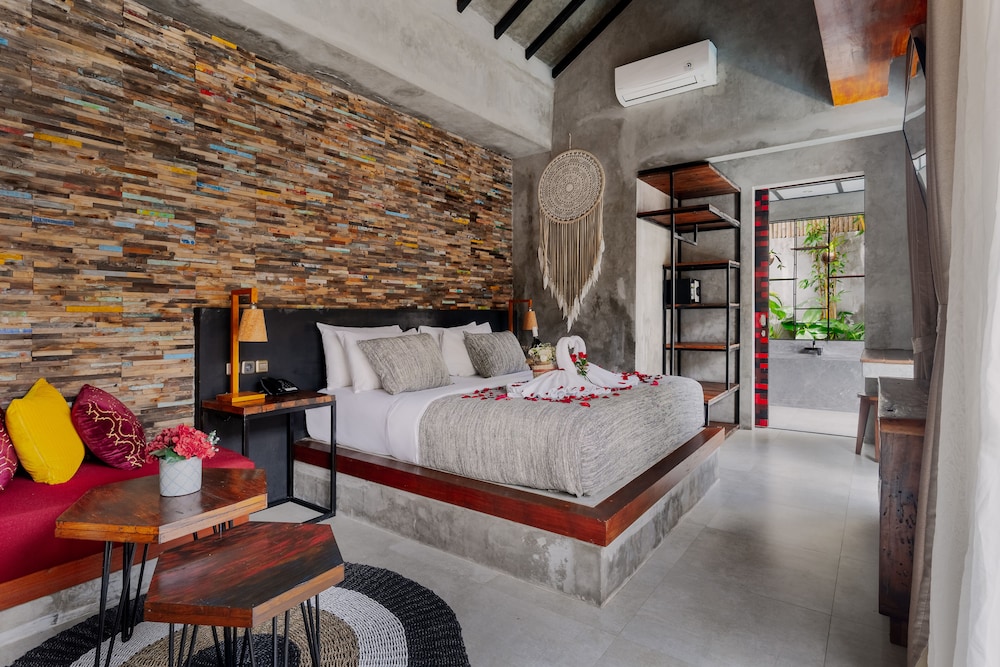 DELUXE, VILLA, KING BED