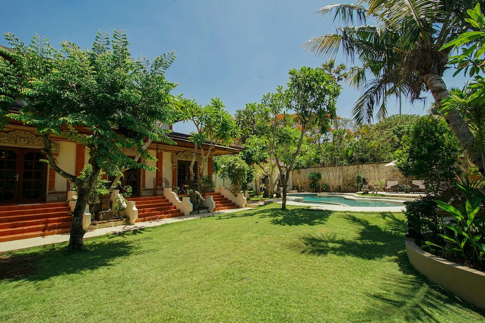 Baliana Villa Legian 26/33