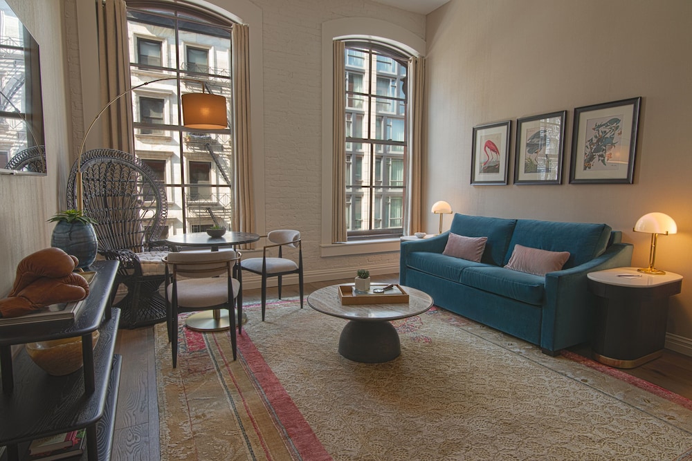 The Frederick Hotel 28/48