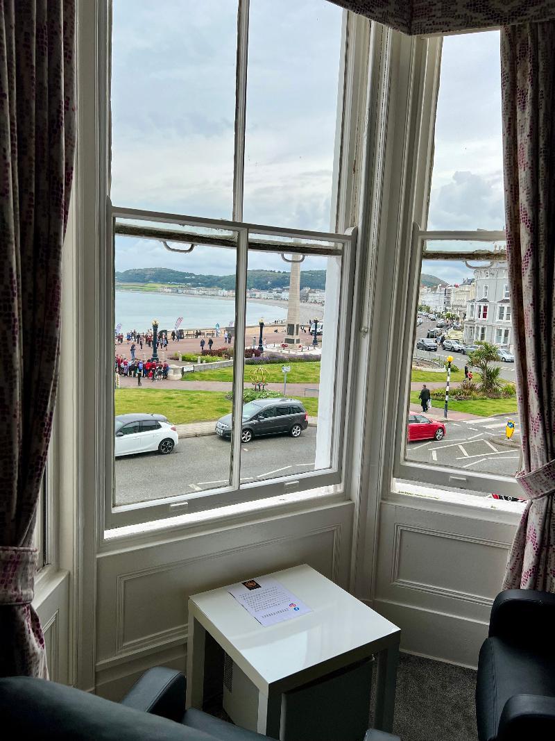 Lauriston Court Hotel 20/30