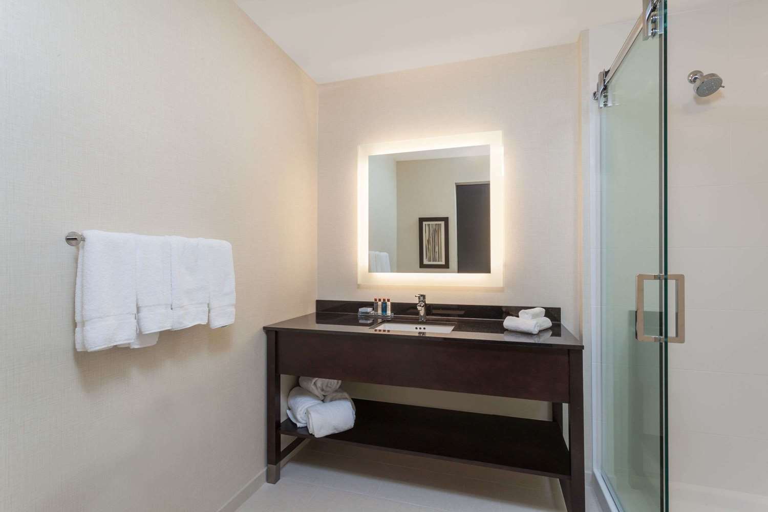 Wingate By Wyndham Altoona Downtown/Medical Center 31/31