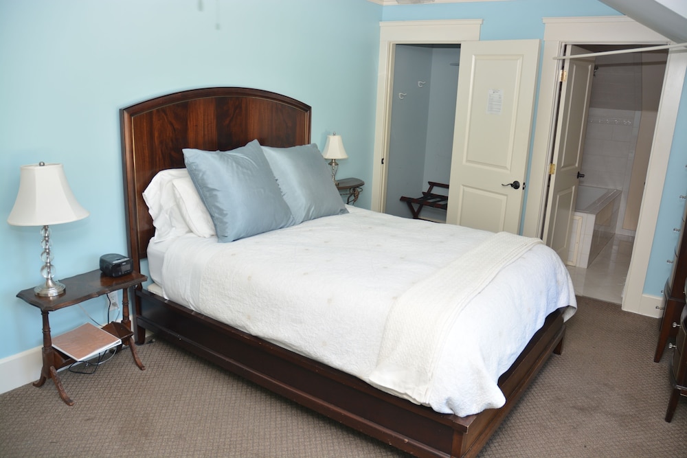 Arroyo Vista Inn 36/72