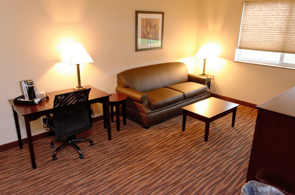 Cobblestone Inn & Suites - Fort Madison 38/54