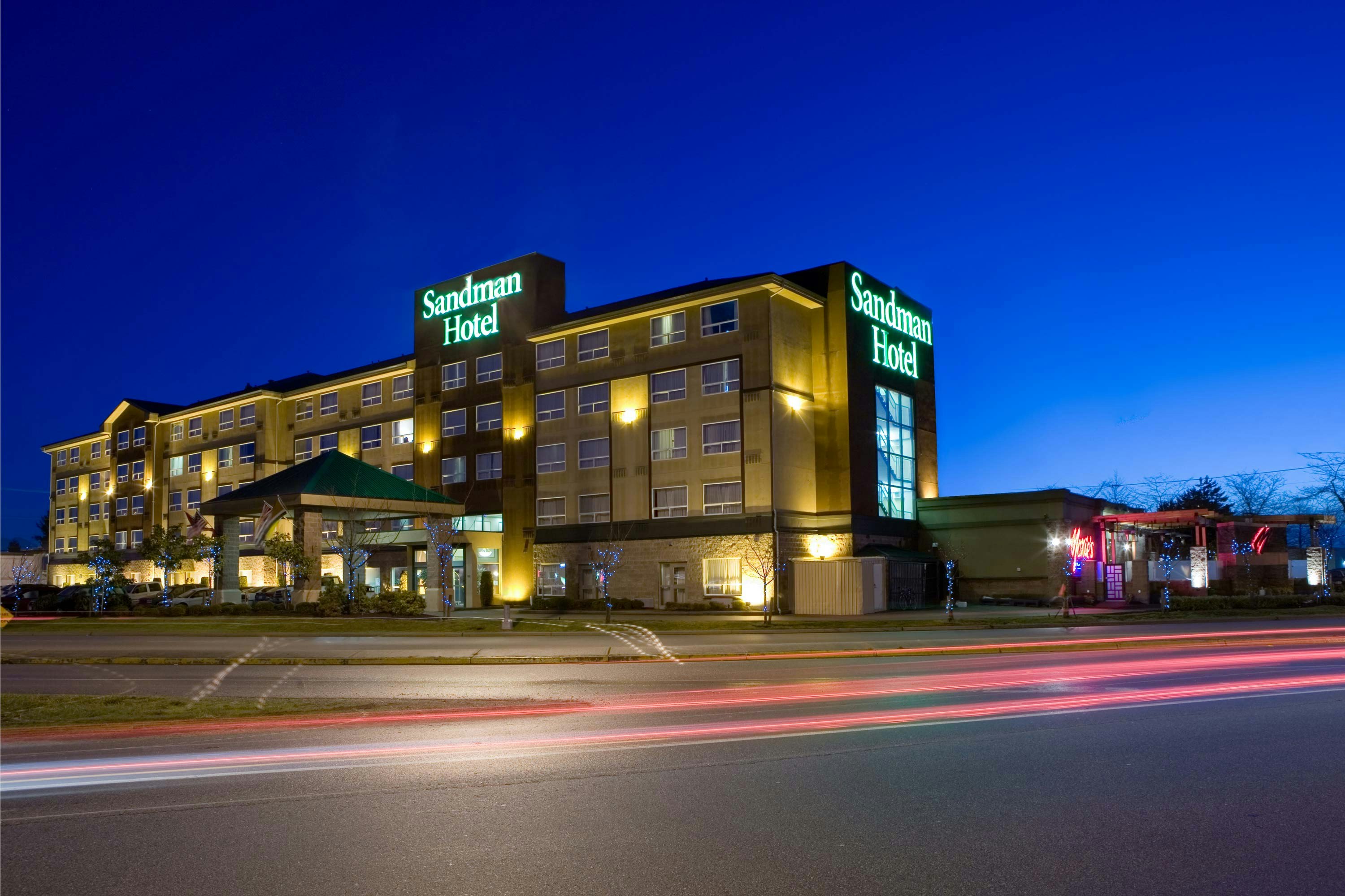 Sandman Hotel Vancouver Airport 2/38