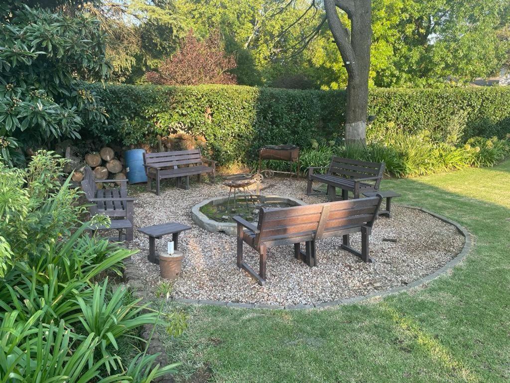 4B on Delius B&B 7/9