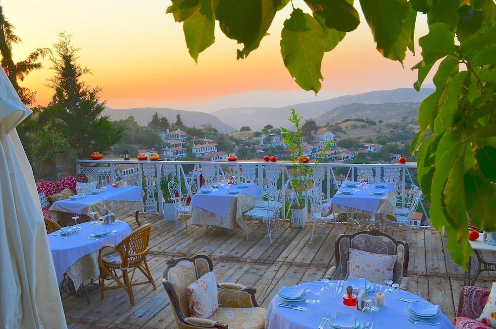 Nisanyan Hotel 35/50