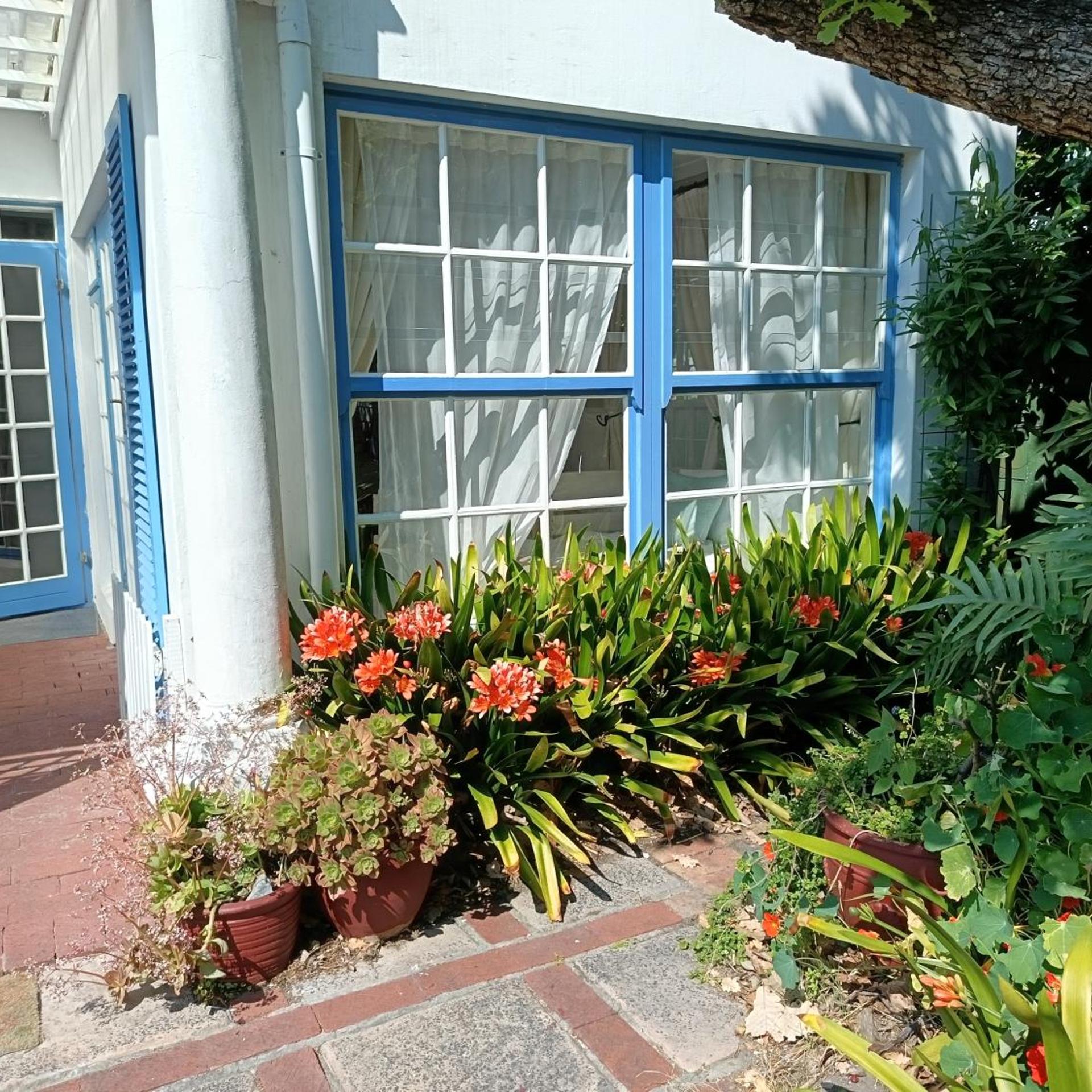 Eastbury Cottage 4/50