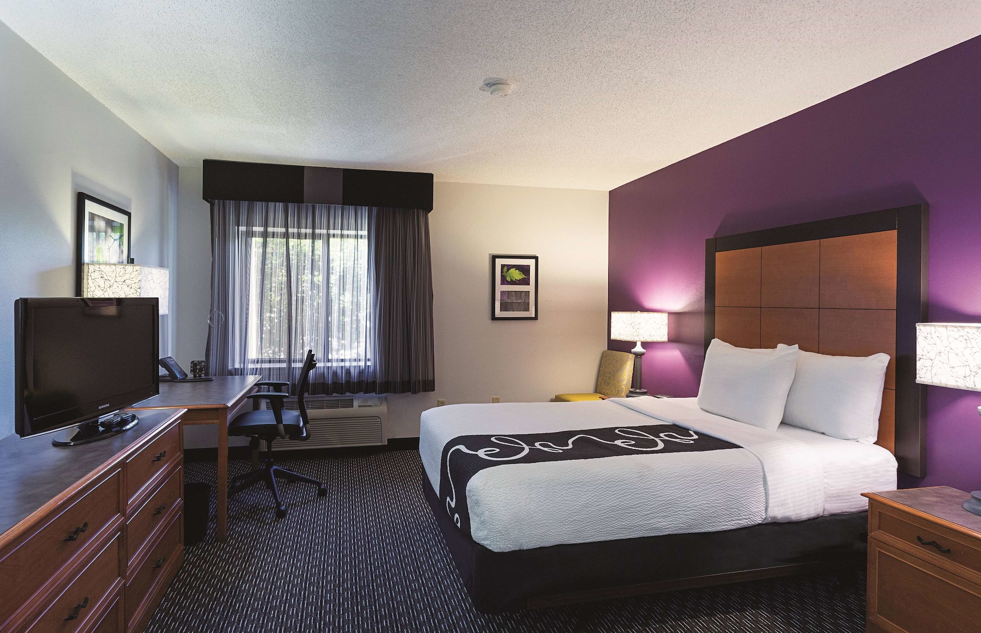 ROOM, DOUBLE BED, ACCESSIBLE