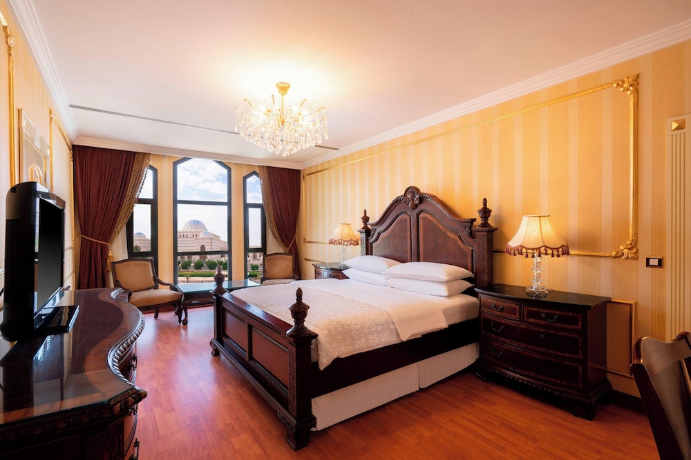 فندق المدينة مريديان(Le Meridien Medina) 27/60