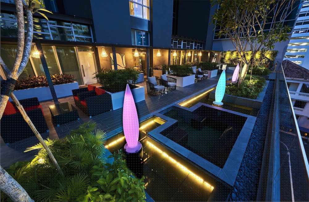 Mercure Singapore Bugis 9/72