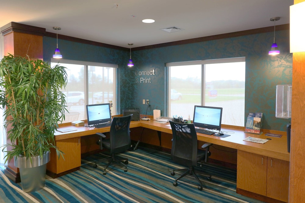 Fairfield by Marriott Inn & Suites Des Moines Airport 27/40