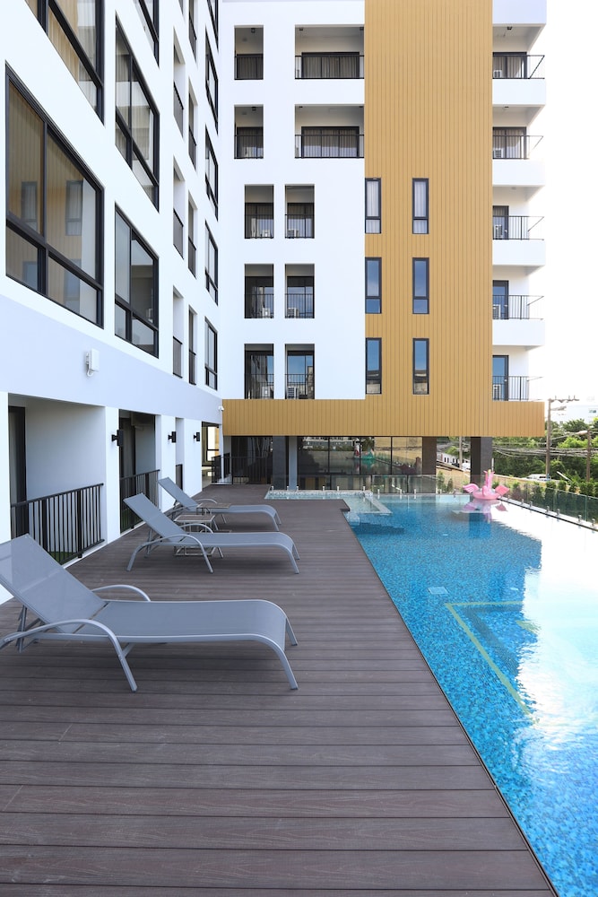 W3 Hotel 45/50
