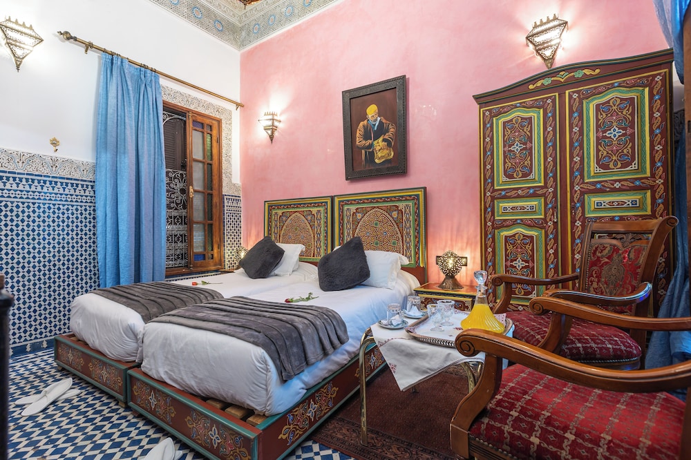 STANDARD, TWIN BEDS