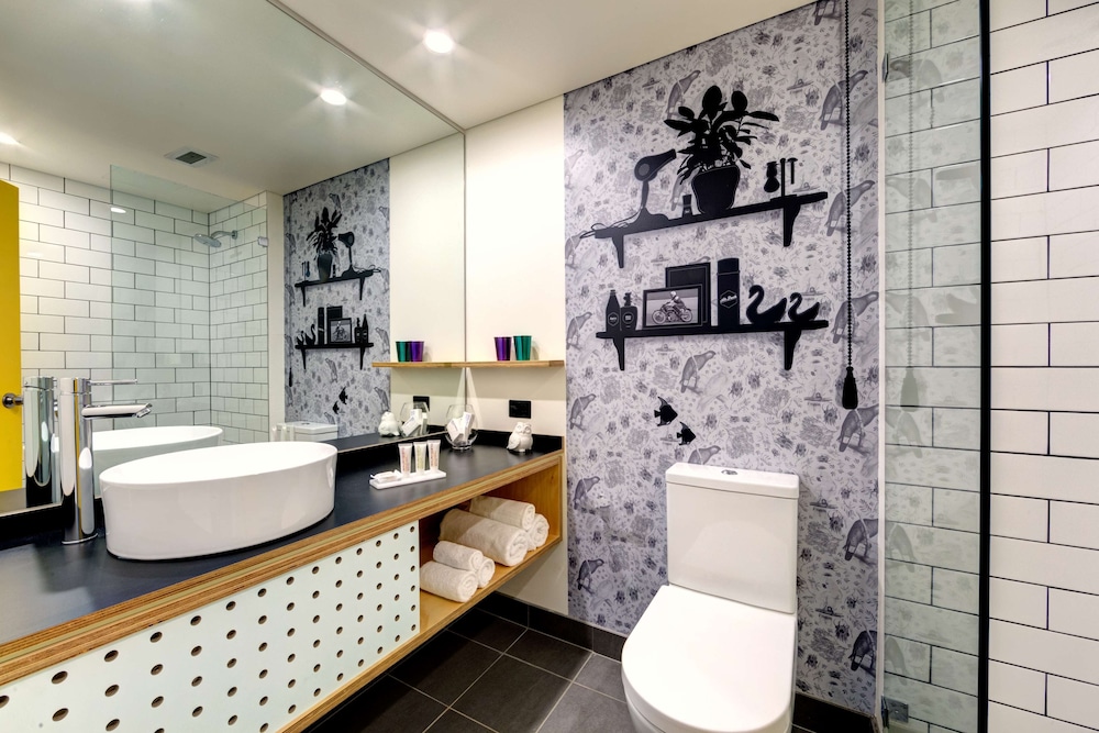 Atura Albury 49/50